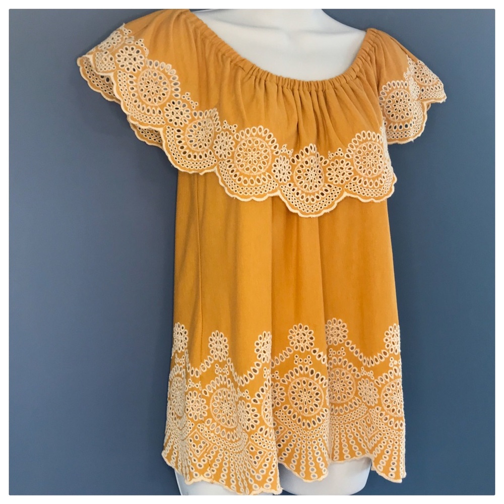 Yellow ruffle top white embroidery design size M